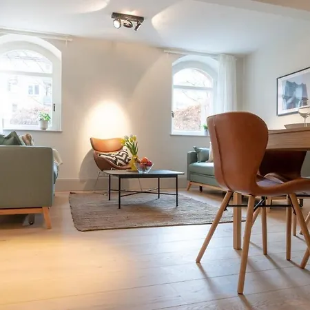 Spacious 3-Bedroom Apartment Near Eilbekpark Hamburg-Harburg Buitenkant foto