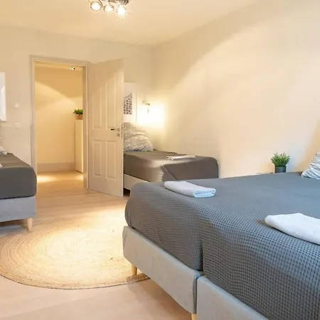 Spacious 3-Bedroom Apartment Near Eilbekpark Hamburg-Harburg Buitenkant foto